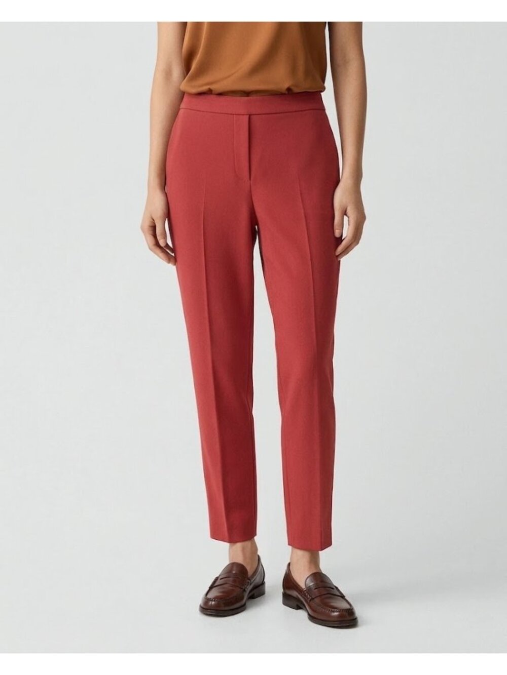 NWT THEORY Treeca Pull on in Claret Red Admiral Crepe Crop Pants 8